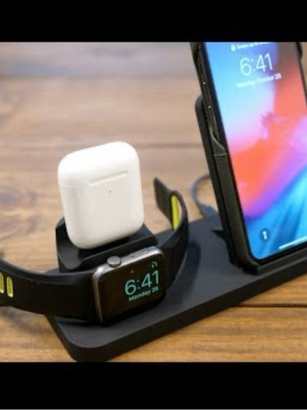3-in-1 Black Charging Hub for Phone, Watch & Earbuds new in box - Picture 2 of 2